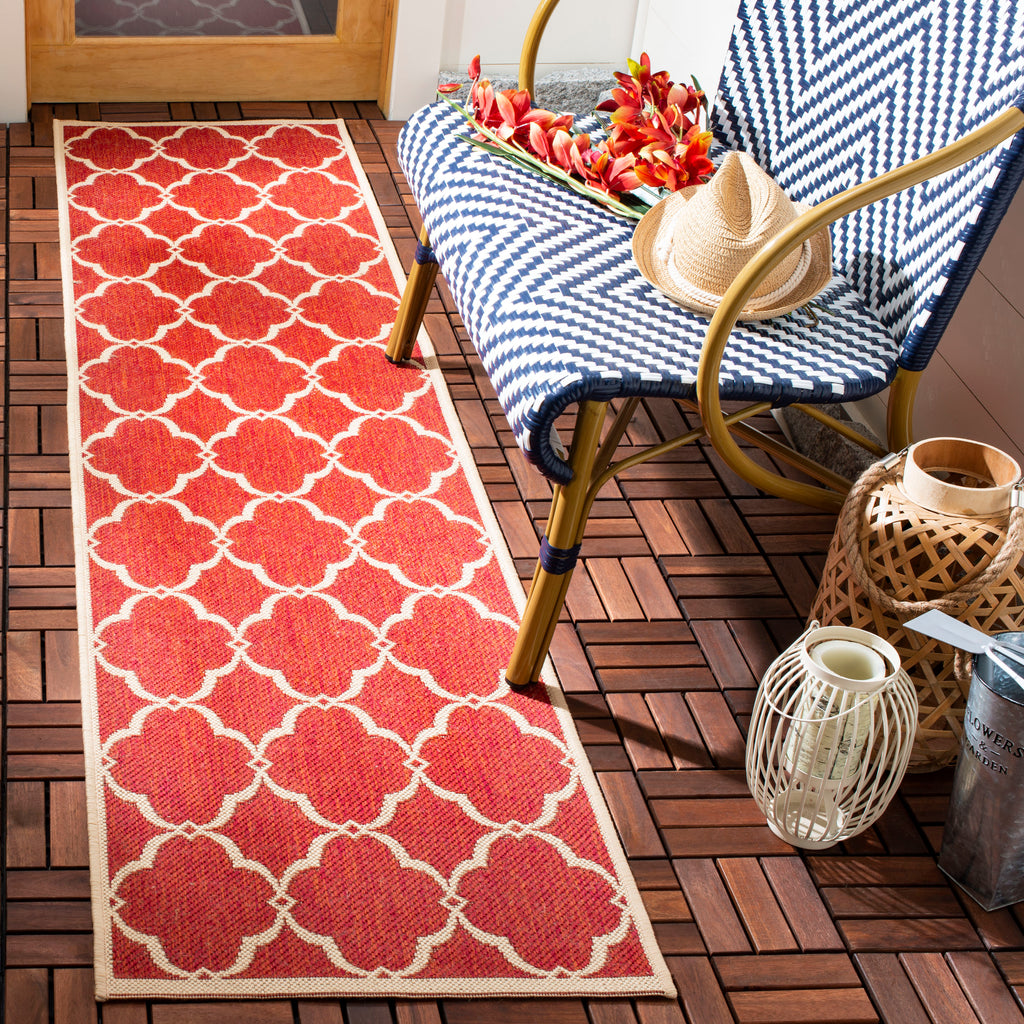 Safavieh Beach House Rug Collection BHS125Q - Red / Creme