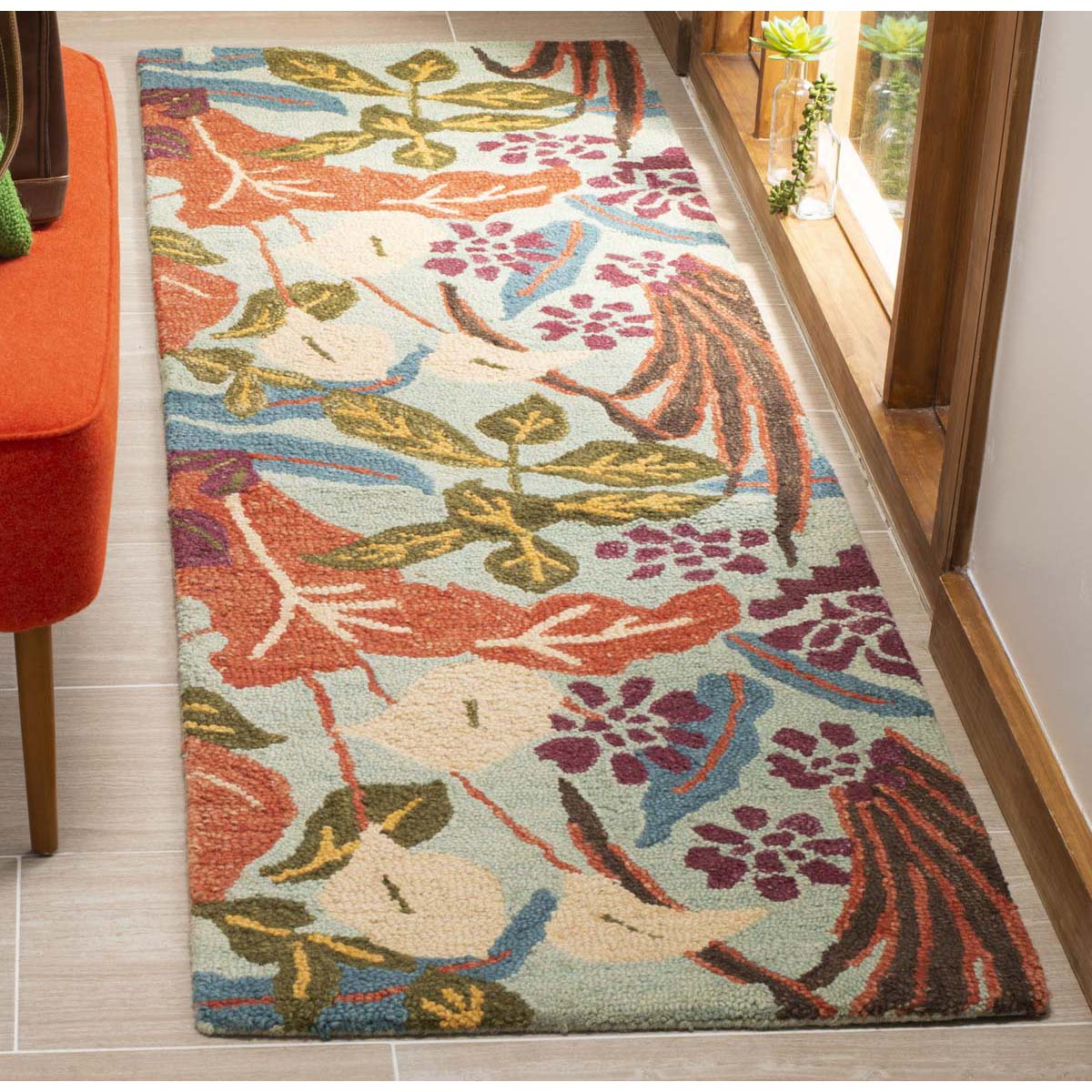 Safavieh 2'-6 x 10' Blossom BLM679A Blue Multi Rug