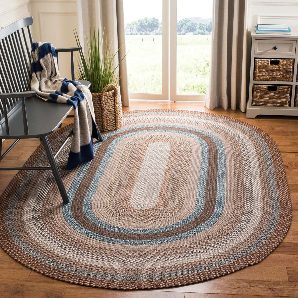 Safavieh Braided Rug Collection BRD313A - Brown / Multi