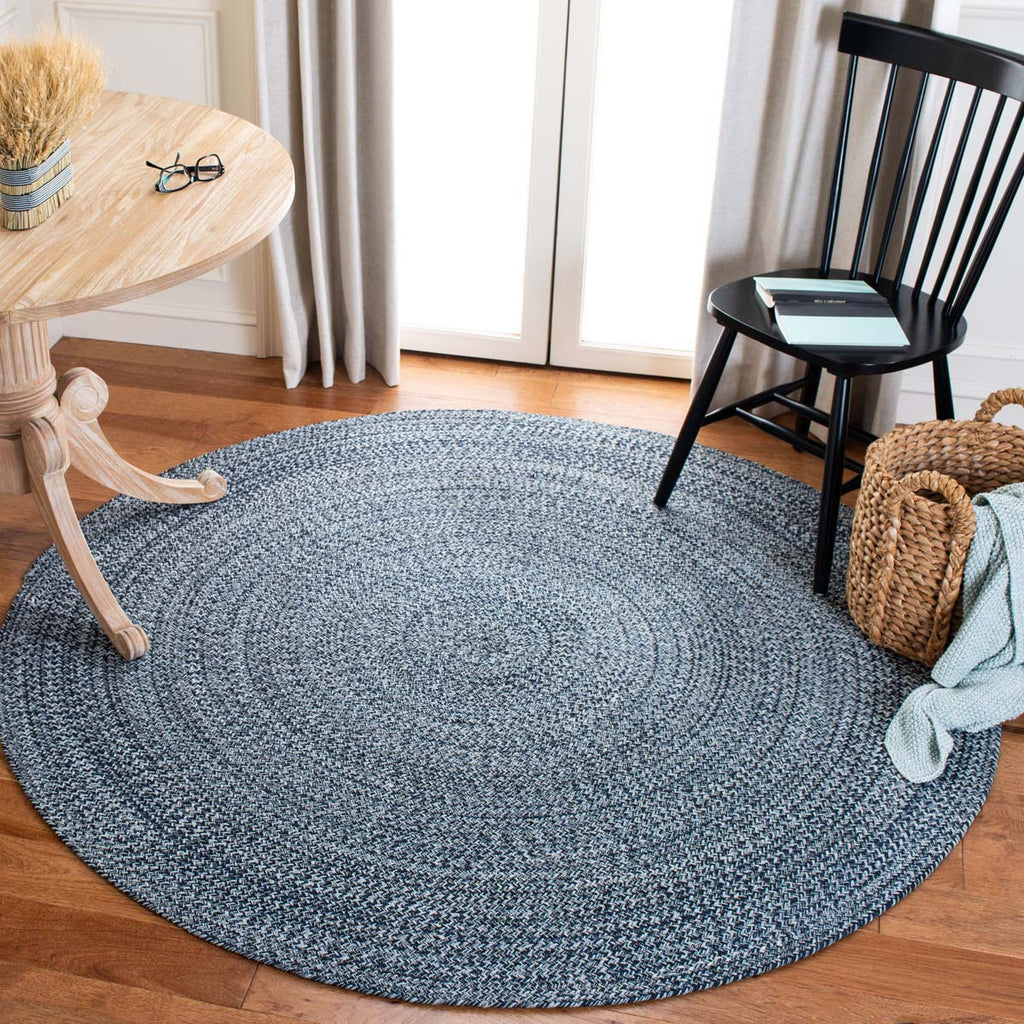 Safavieh Braided Rug Collection BRD701N - Navy / Ivory