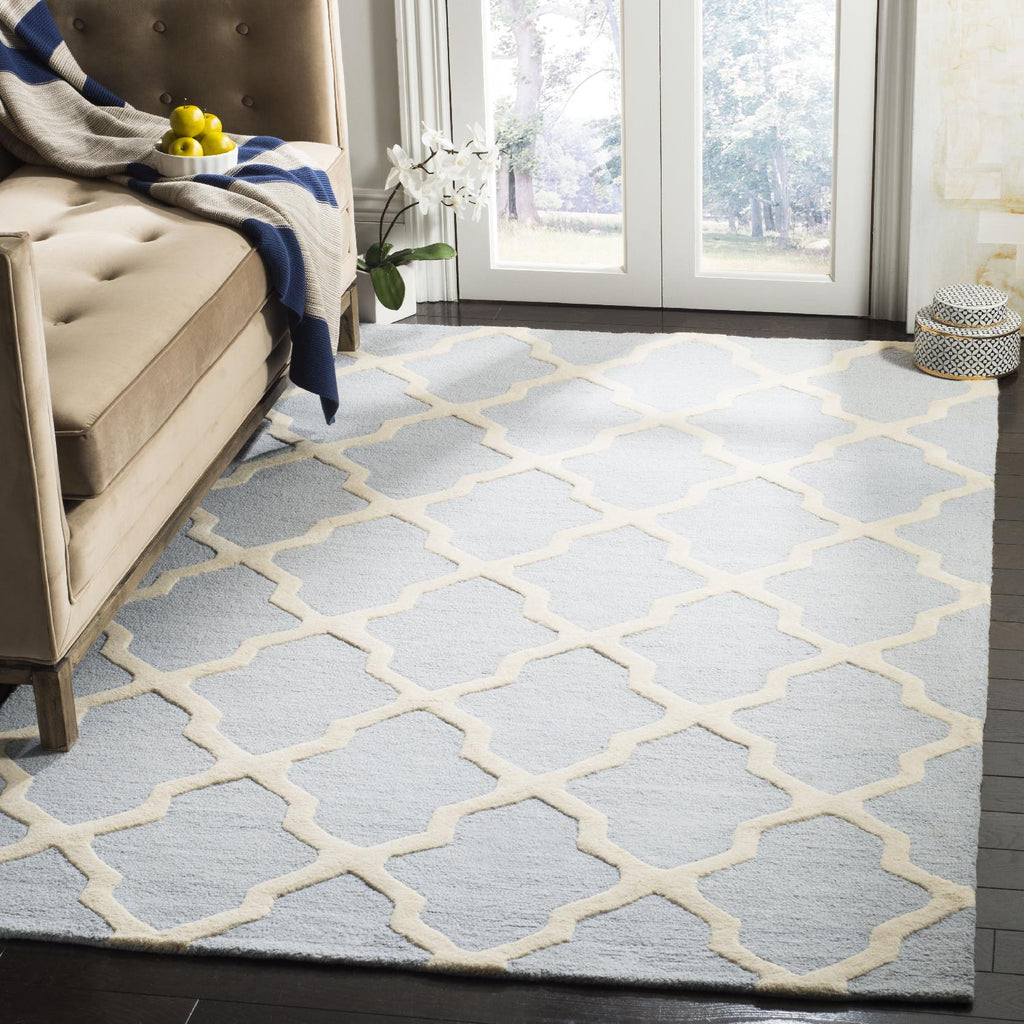 Safavieh Cambridge Rug Collection CAM121A - Light Blue / Ivory