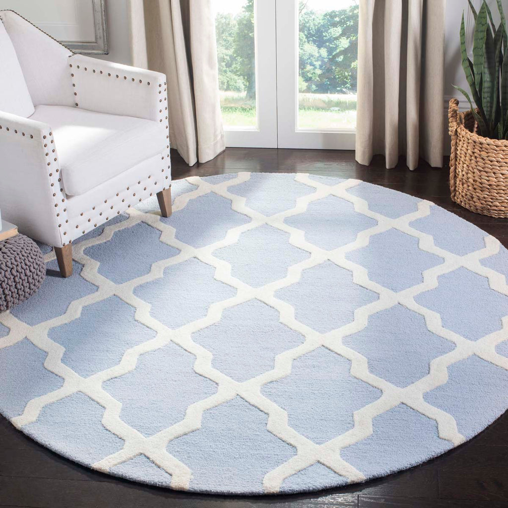 Safavieh Cambridge Rug Collection CAM121A - Light Blue / Ivory