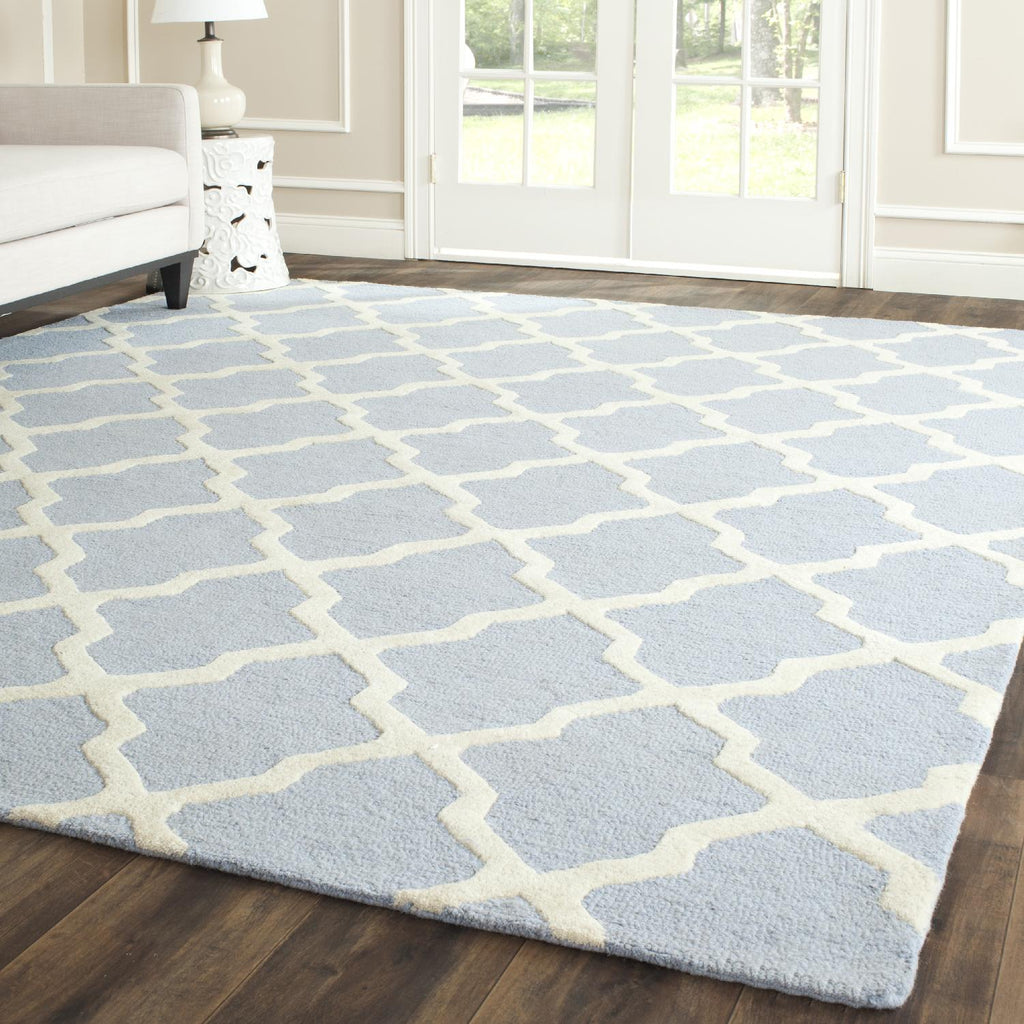 Safavieh Cambridge Rug Collection CAM121A - Light Blue / Ivory