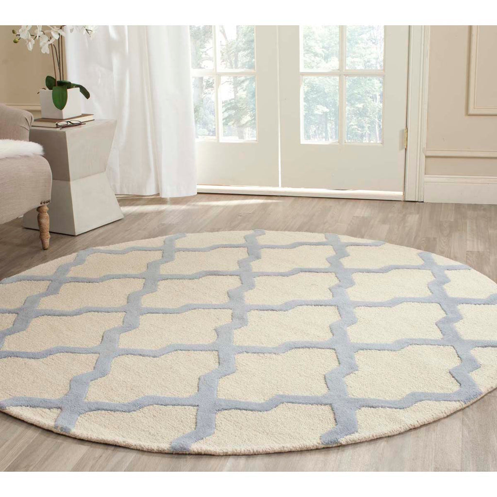 Safavieh Cambridge Rug Collection CAM121F - Ivory / Light Blue