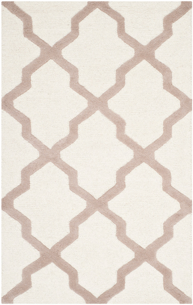 Safavieh Cambridge Rug Collection CAM121P - Ivory / Beige