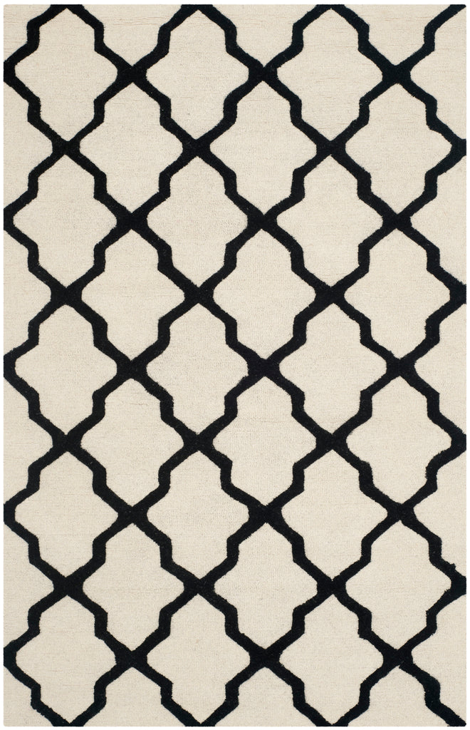 Safavieh Cambridge Rug Collection CAM121W - Ivory / Black