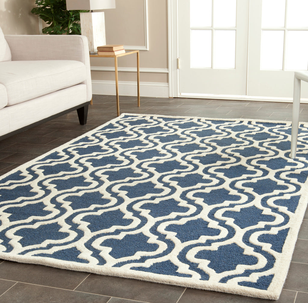 Contemporary Accent Rug, CAM132G, 60 X 91 cm in Navy / Ivory