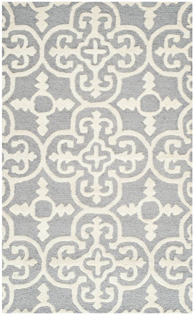 Safavieh Cambridge Rug Collection CAM133D - Silver / Ivory