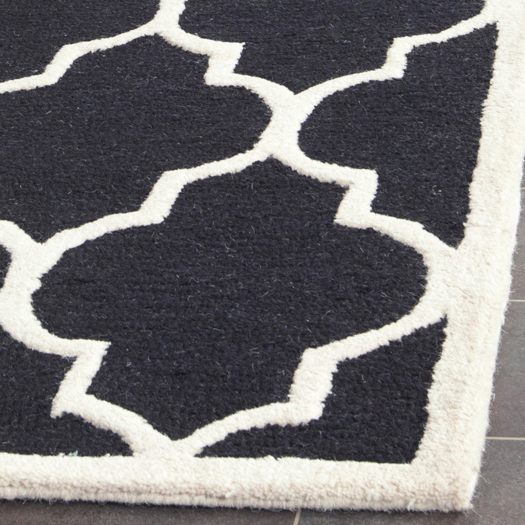 Contemporary Area Rug, CAM134E, 200 X 300 cm in Black / Ivory