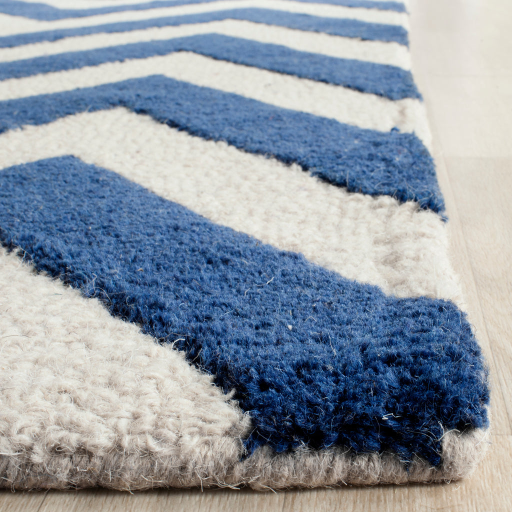 Contemporary Runner Rug, CAM139G, 76 X 182 cm in Navy / Ivory