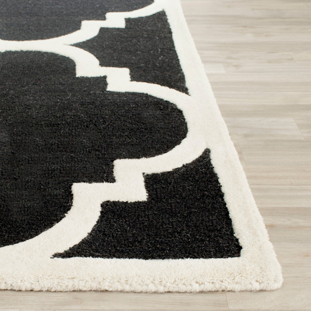 Contemporary Area Rug, CAM140E, 90 X 150 cm in Black / Ivory