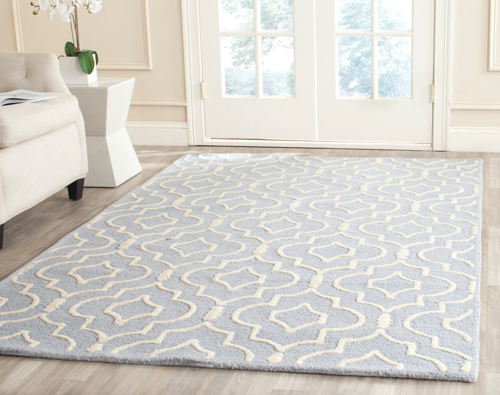 Contemporary Accent Rug, CAM141A, 60 X 91 cm in Light Blue / Ivory