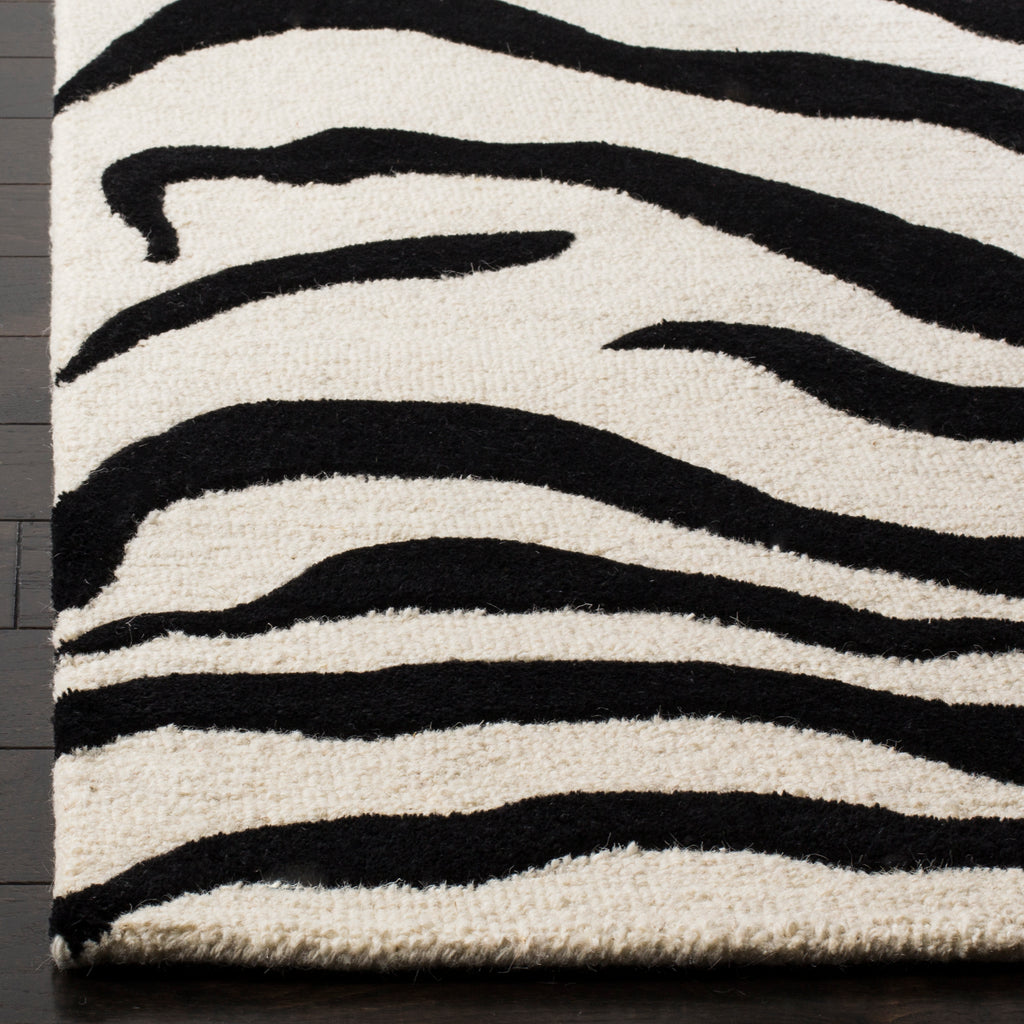 Contemporary Runner Rug, CAM709Q, 62 X 240 cm in Ivory / Black