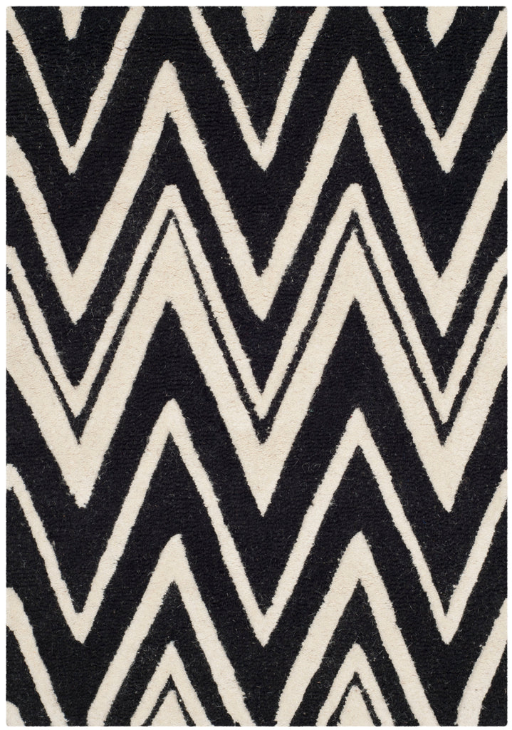 Contemporary Area Rug, CAM711K, 90 X 150 cm in Black / Ivory