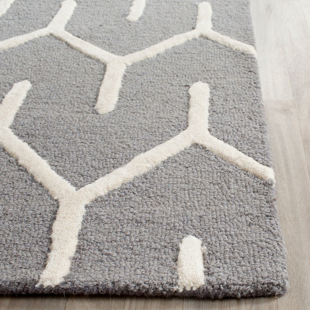 Contemporary Area Rug, CAM720D, 200 X 300 cm in Dark Grey / Ivory