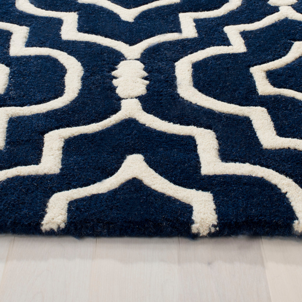 Safavieh Chatham Rug Collection CHT736C - Dark Blue / Ivory