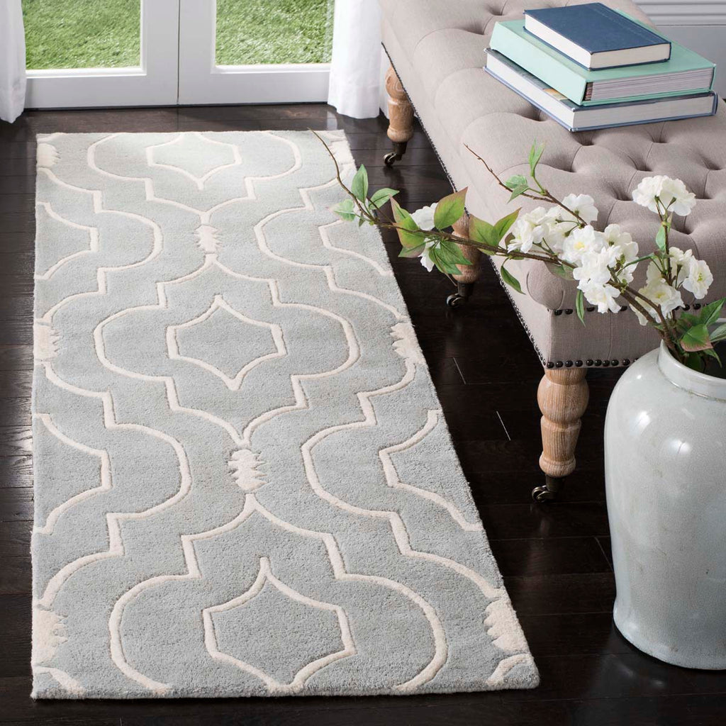 Safavieh Chatham Rug Collection CHT736E - Grey / Ivory