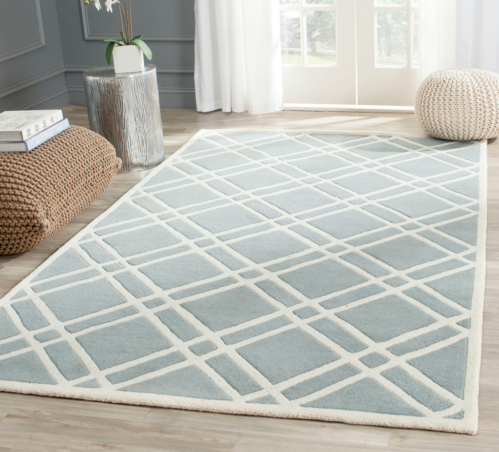 Safavieh Chatham Rug Collection CHT740B - Blue / Ivory