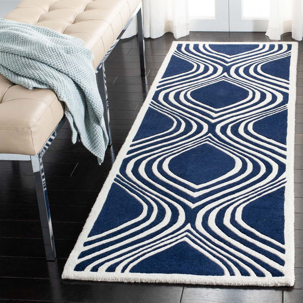 Safavieh Chatham Rug Collection CHT758C - Dark Blue / Ivory