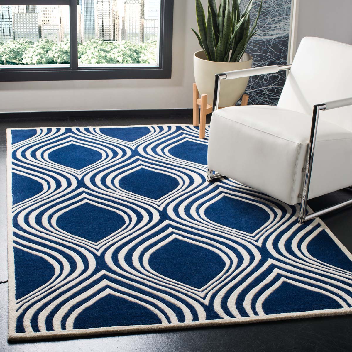 Safavieh Chatham Blue & Ivory 4' x 6' Rug