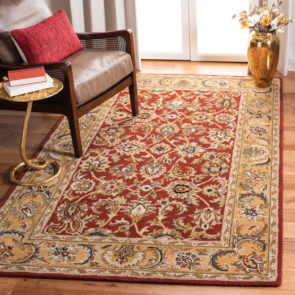 Safavieh Classic Rug Collection CL758K - Rust / Camel