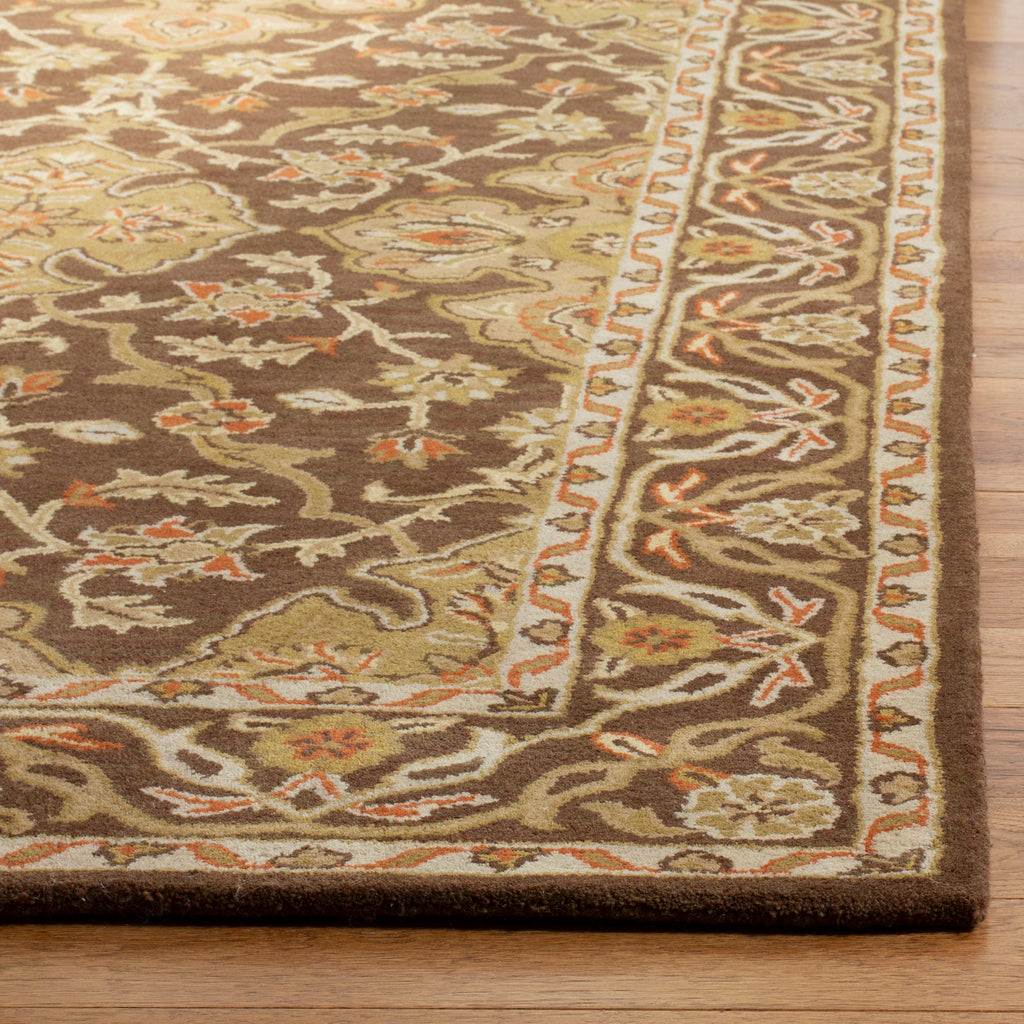 Safavieh Classic Rug Collection CL931A - Brown / Brown