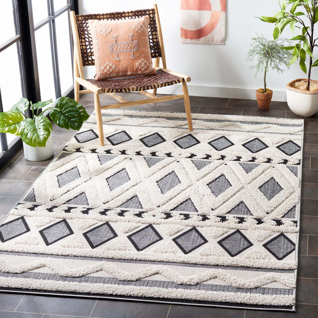 Safavieh Cottage Rug Collection: COT200A - Ivory / Dark Grey