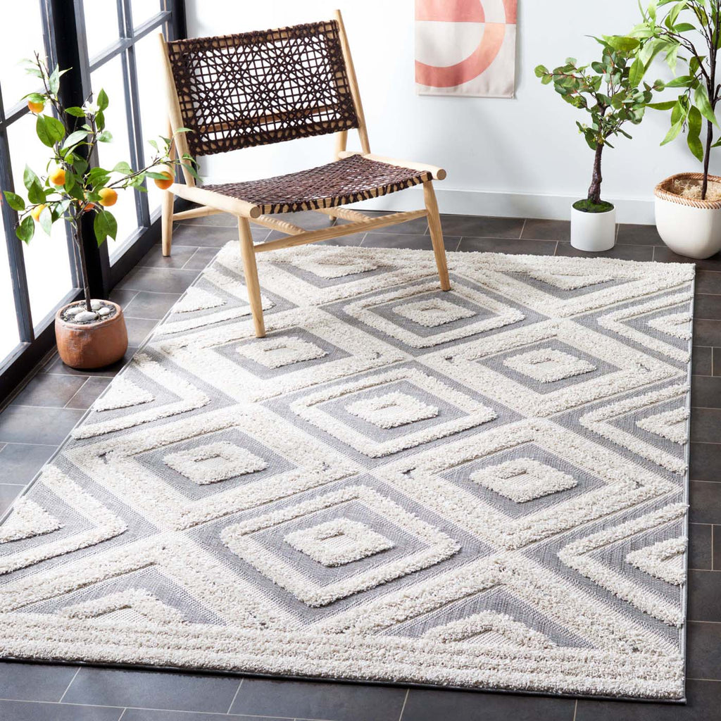 Safavieh Cottage Rug Collection: COT202B - Ivory / Grey