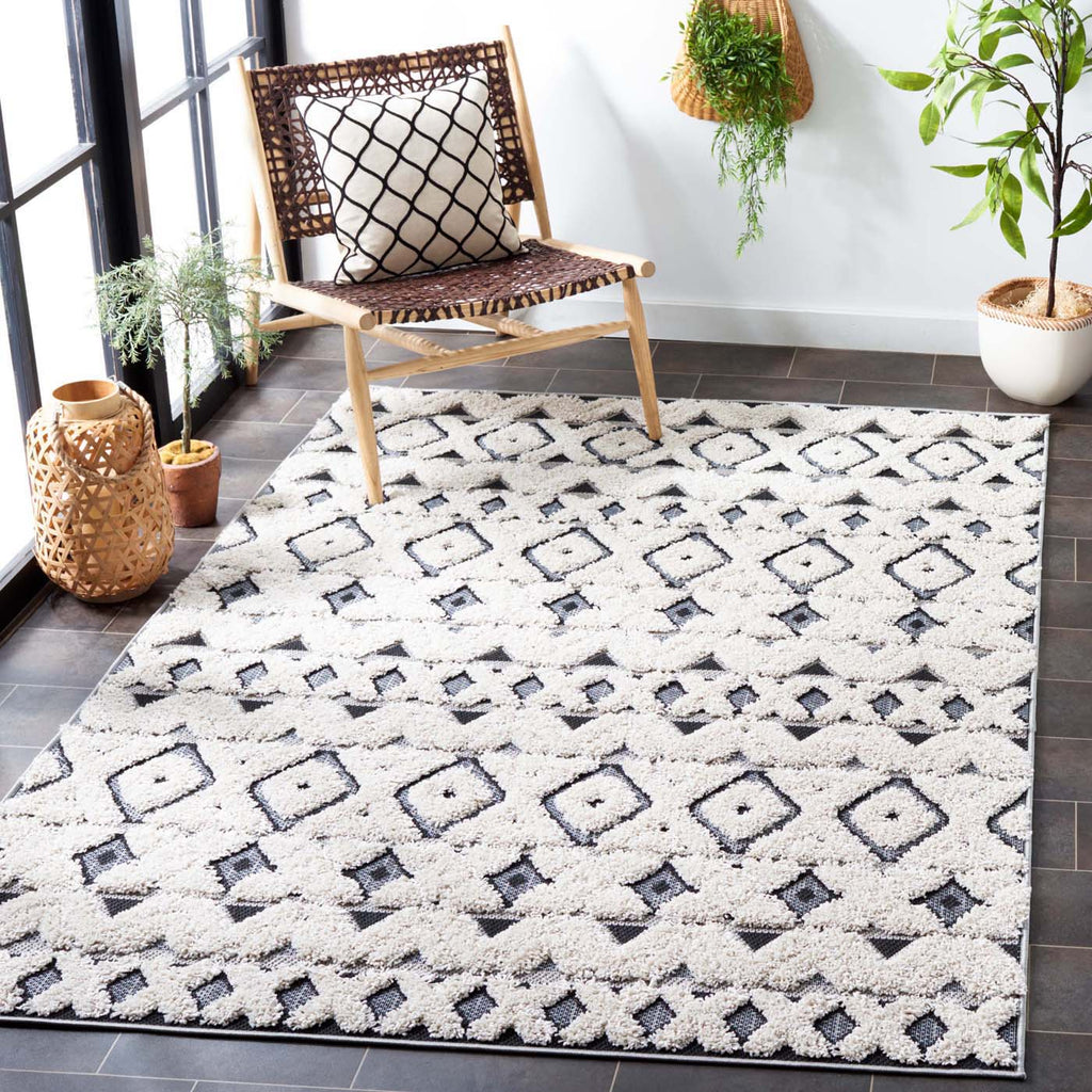 Safavieh Cottage Rug Collection: COT210A - Ivory / Dark Grey