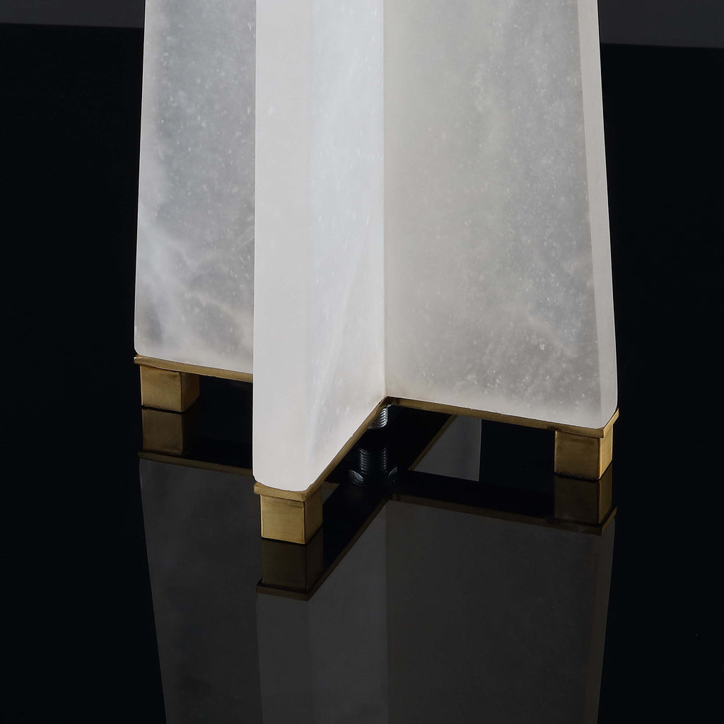 Safavieh Couture Kraus Alabaster Table Lamp - White / Gold