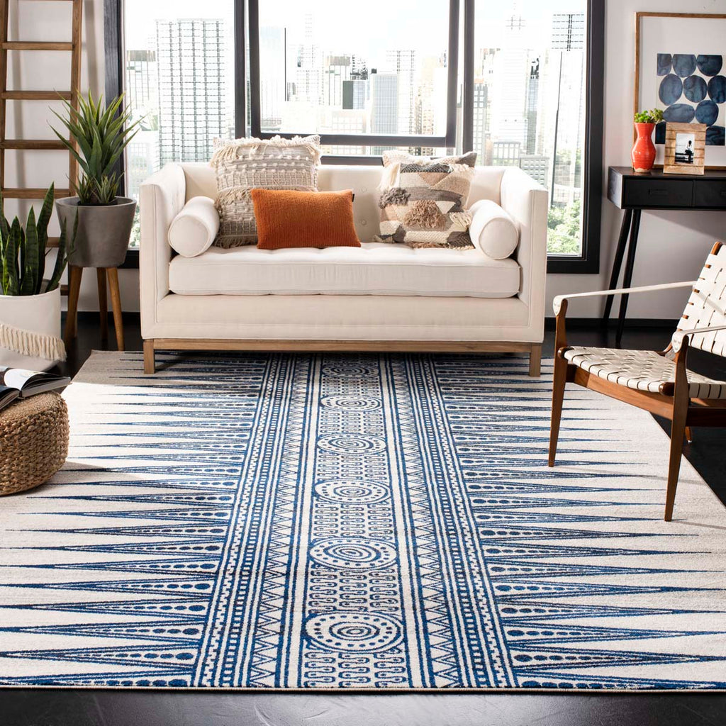 Safavieh Evoke Rug Collection EVK226C - Ivory / Blue