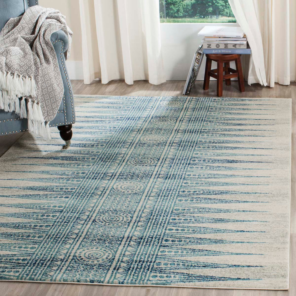 Safavieh Evoke Rug Collection EVK226T - Ivory / Turquoise