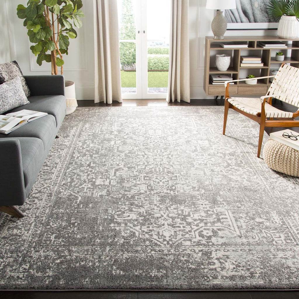 Safavieh Evoke Rug Collection EVK256D - Grey / Ivory