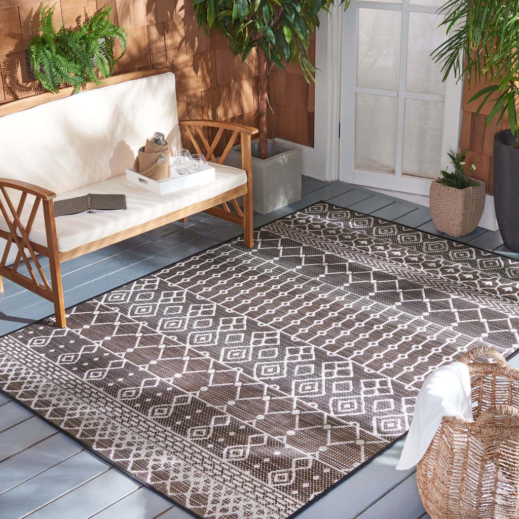 Safavieh Havana Rug Collection: HAV301T - Brown / Ivory