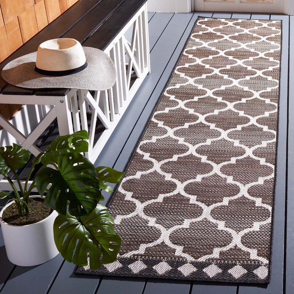 Safavieh Havana Rug Collection: HAV329E - Light Brown / Ivory