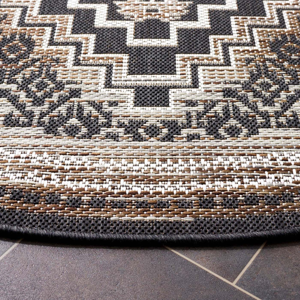 Safavieh Havana Rug Collection: HAV341E - Light Brown / Black