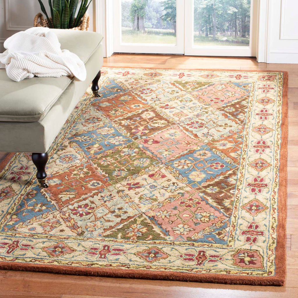 Safavieh Heritage Rug Collection HG316A - Beige / Beige