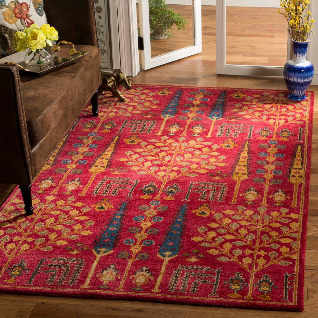 Safavieh Heritage Rug Collection HG417Q - Red / Multi