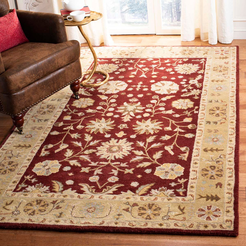 Safavieh Heritage Rug Collection HG813A - Red / Gold