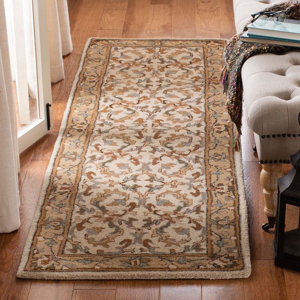 Safavieh Heritage Rug Collection HG967A - Beige / Gold