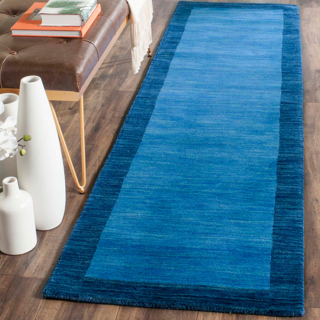 Safavieh Himalaya Rug Collection HIM580A - Light Blue / Dark Blue