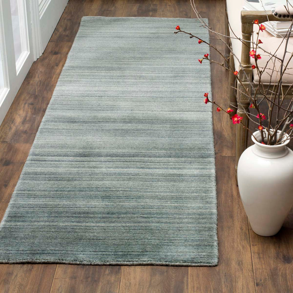 Safavieh Himalaya Rug Collection HIM820C - Slate / Blue