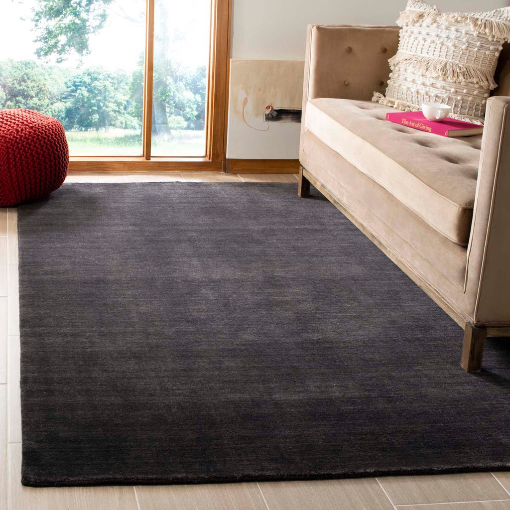 Safavieh Himalaya Rug Collection HIM820Z - Black