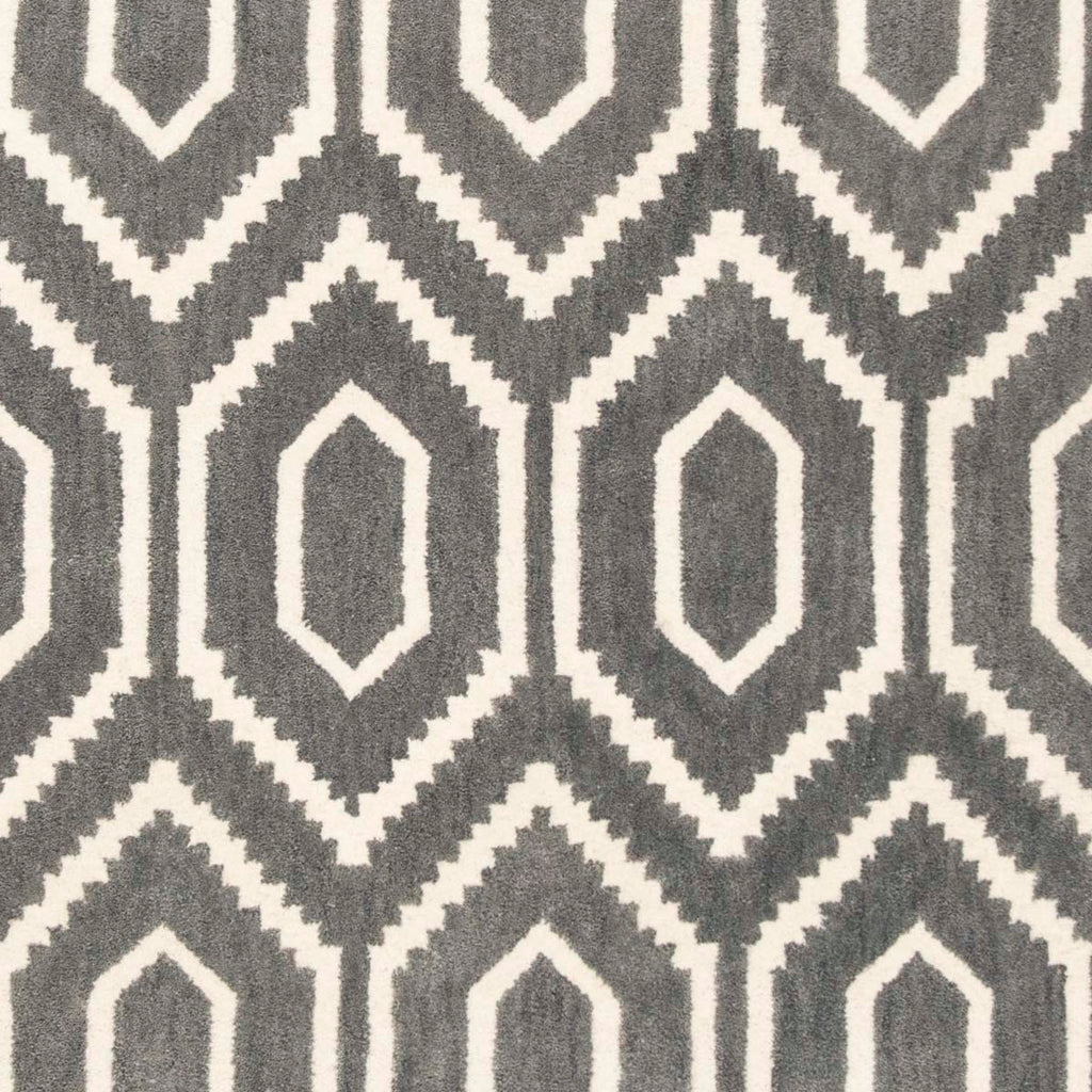 Safavieh Himalaya Rug Collection HIM902F - Dark Grey / Ivory