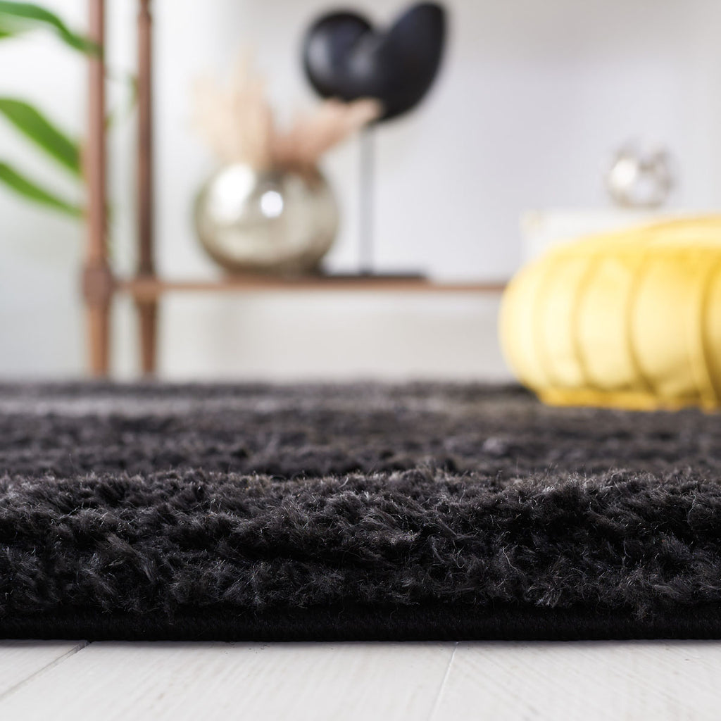 Safavieh Hi-Lo Shag Rug Collection: HLS214Z - Black