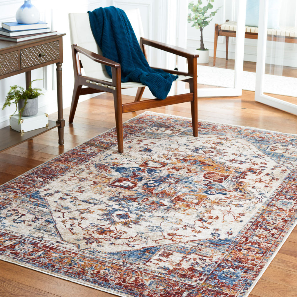 Safavieh Heirloom Collection, HRL796A - Ivory / Blue Rust