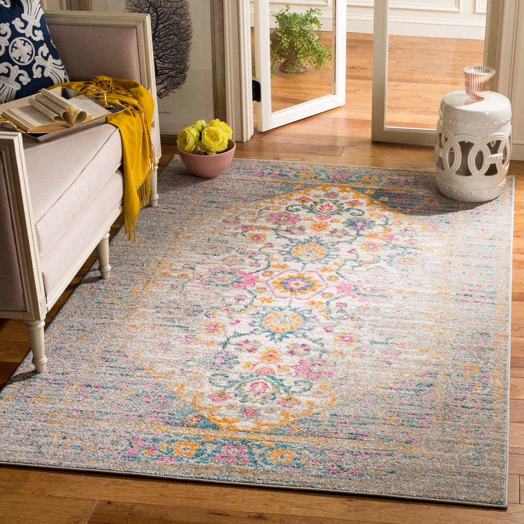 Safavieh Madison Rug Collection MAD122G - Light Grey / Fuchsia