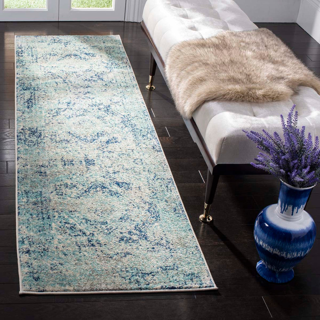 Safavieh Madison Rug Collection MAD152M - Ivory / Blue