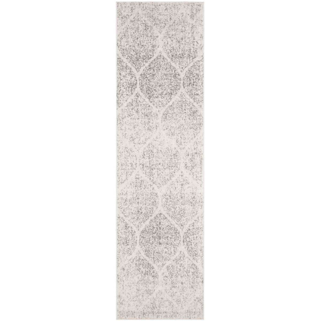 Safavieh Madison Rug Collection MAD604B - Ivory / Silver