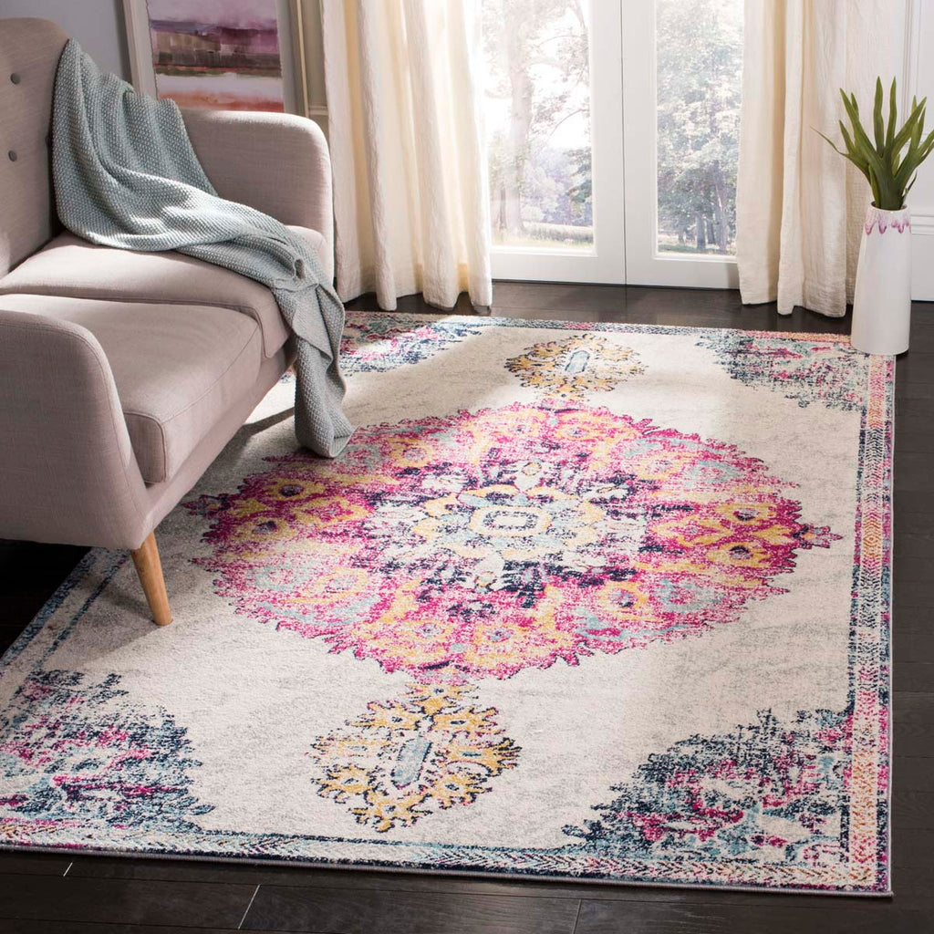 Safavieh Madison 900 Rug Collection MAD913A - Ivory / Fuchsia